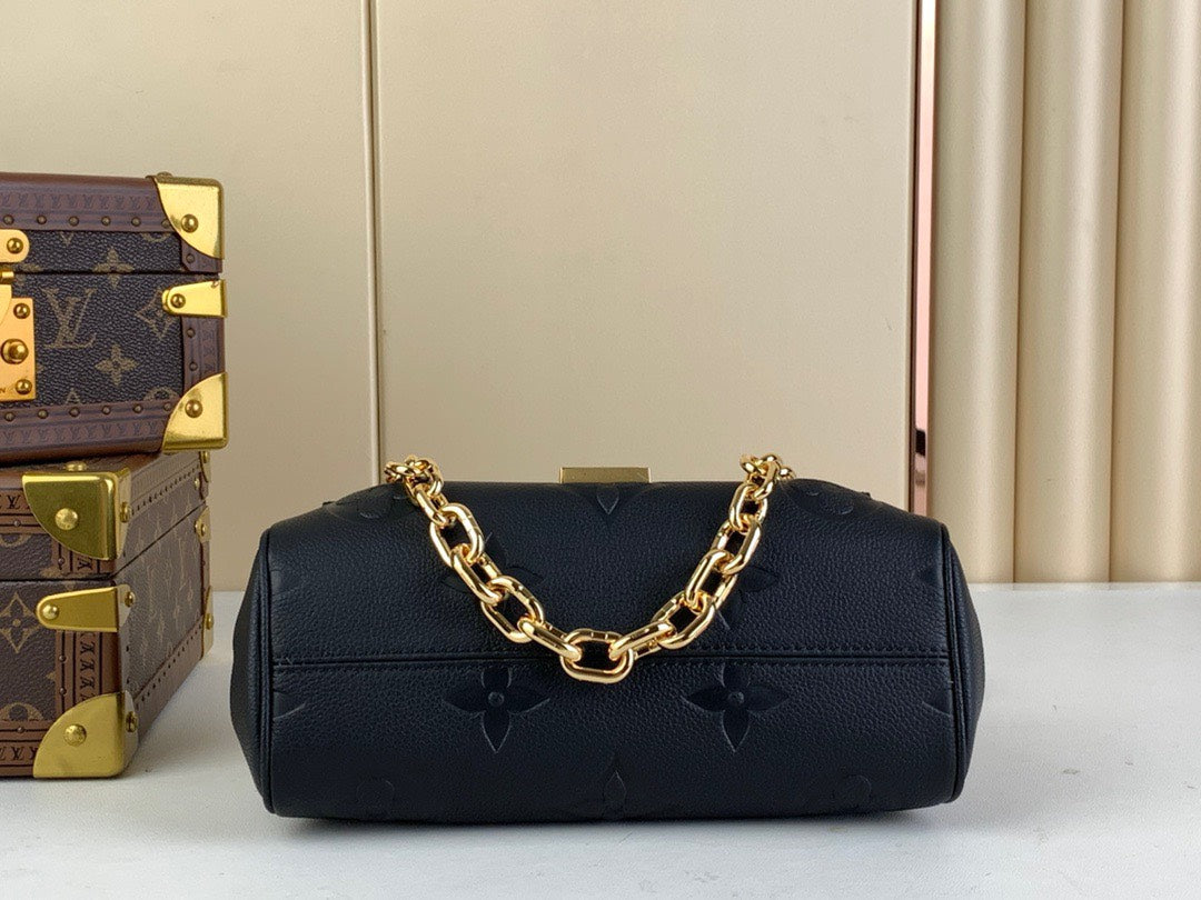 Louis Vuitton LV Favorite Replica Black Handbags 24x14cm