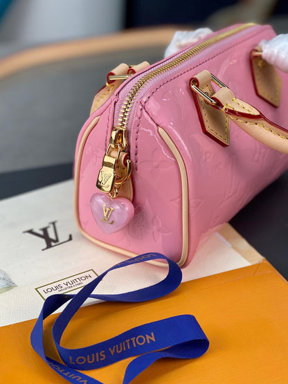 Louis Vuitton LV Nano Speedy Pink Mini Like Auth Shiny Leather Handbags 16x10x7.5cm
