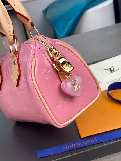 Louis Vuitton LV Nano Speedy Pink Mini Like Auth Shiny Leather Handbags 16x10x7.5cm