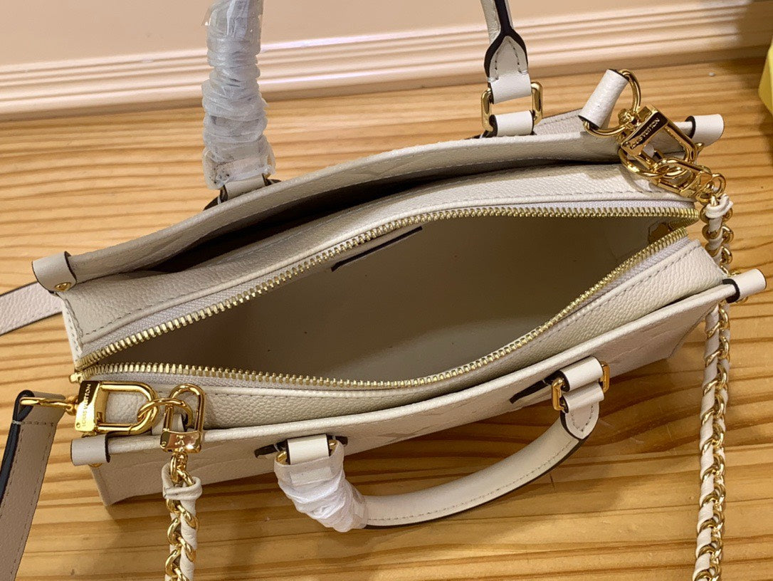 Louis Vuitton LV On The Go Mini Replica 11 White Milk Handbags 25x13x10cm