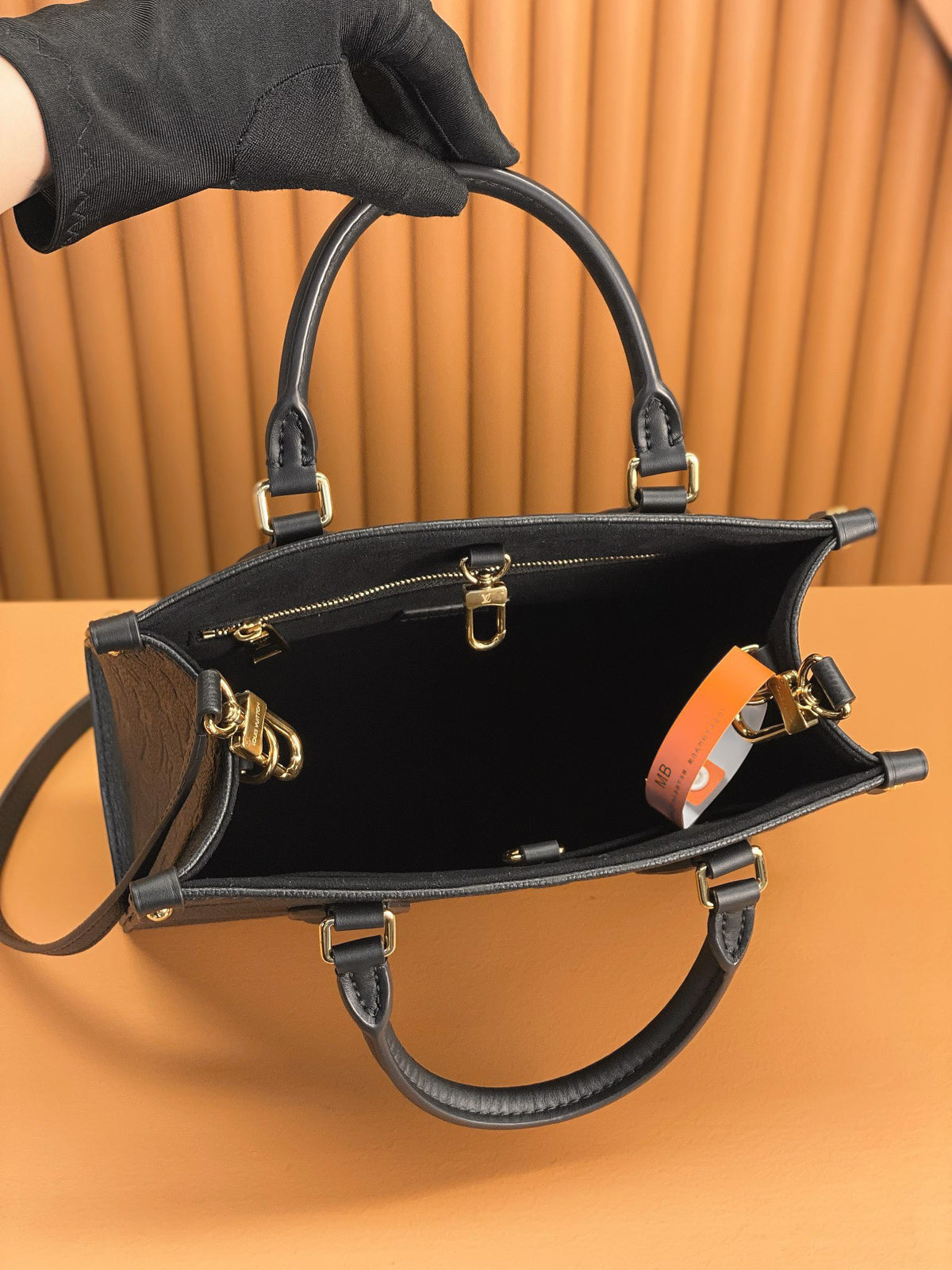 Louis Vuitton LV On The Go PM Tote Bag Black Handbags 25cm