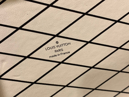 Louis Vuitton LV Petite Musical Pattern Like Auth Handbags 20×12.5x5cm