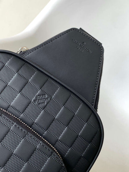 Louis Vuitton LV Avenue Men’s Bag Like Auth Checkerboard Pattern Black 20x31x7cm