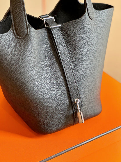HN 18 Black Togo Leather Sliver Hardware