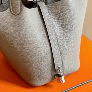 HN 18 Gray togo leather Sliver Hardware