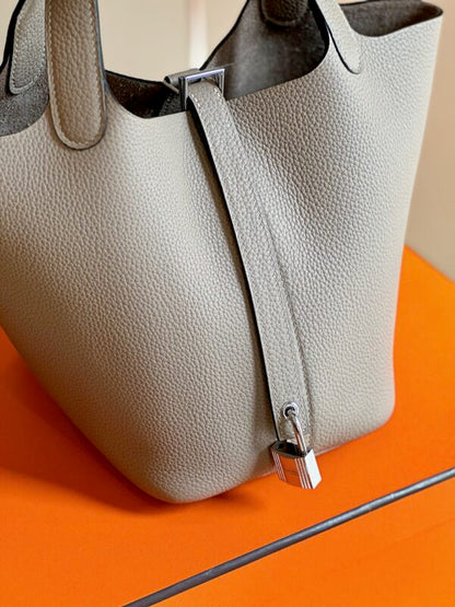 HN 18 Gray togo leather Sliver Hardware