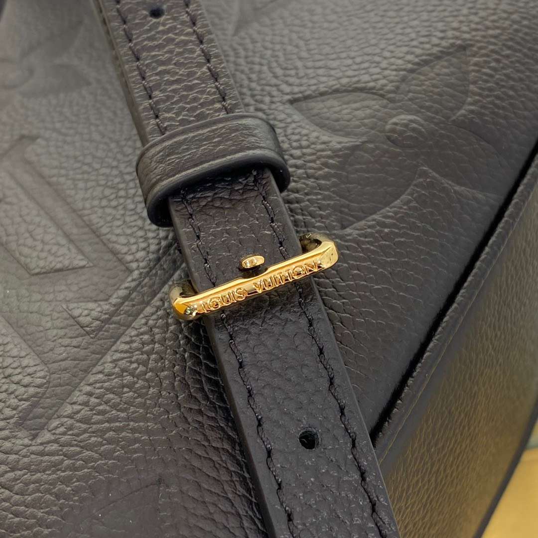 Louis Vuitton LV Bagatelle Monogram Black Handbags 24x18cm
