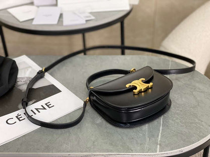 Celine Handle Black Wrinkled Leather 15.5×11.5x5cm