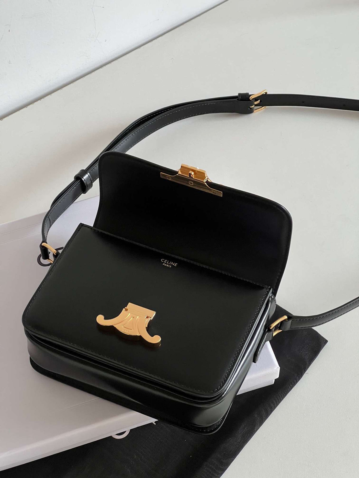 Celine Mini Bag Black Handbag Smooth Leather 19cm