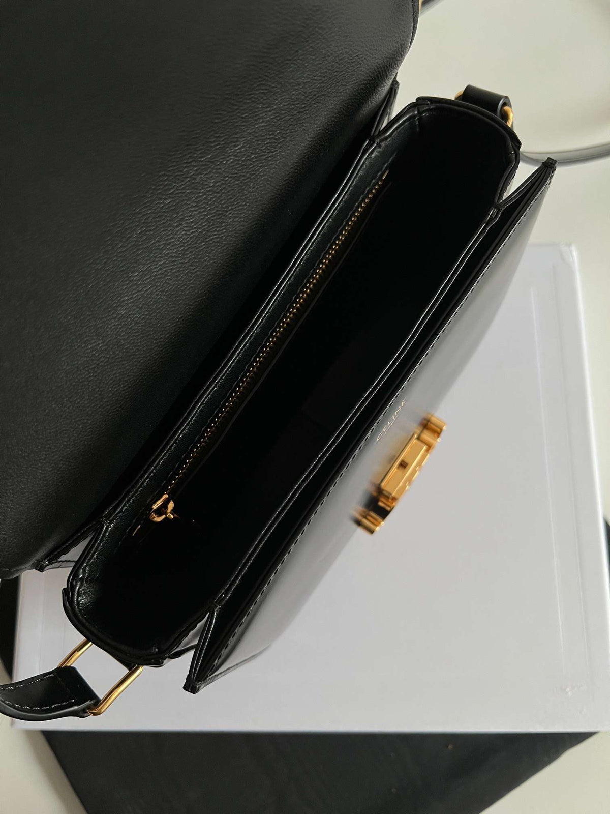 Celine Mini Bag Black Handbag Smooth Leather 19cm