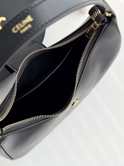 Celine Triomphe Curved Black Matte Leather 23x14x7cm