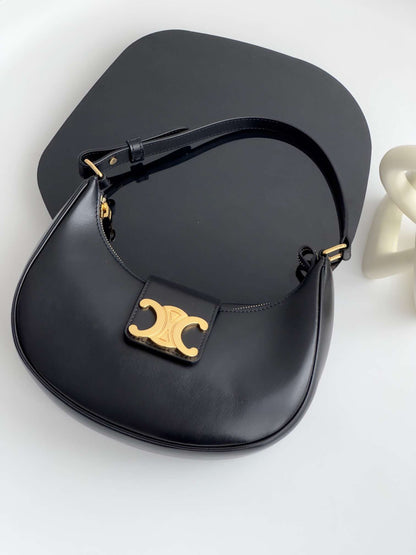 Celine Triomphe Curved Black Matte Leather 23x14x7cm