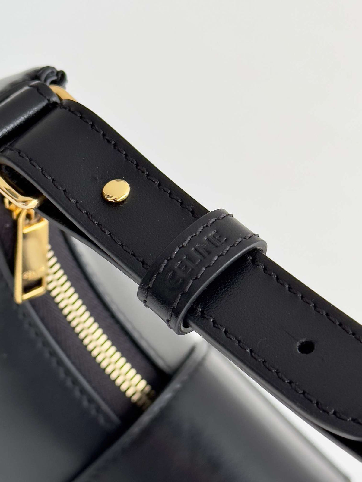 Celine Triomphe Curved Black Matte Leather 23x14x7cm