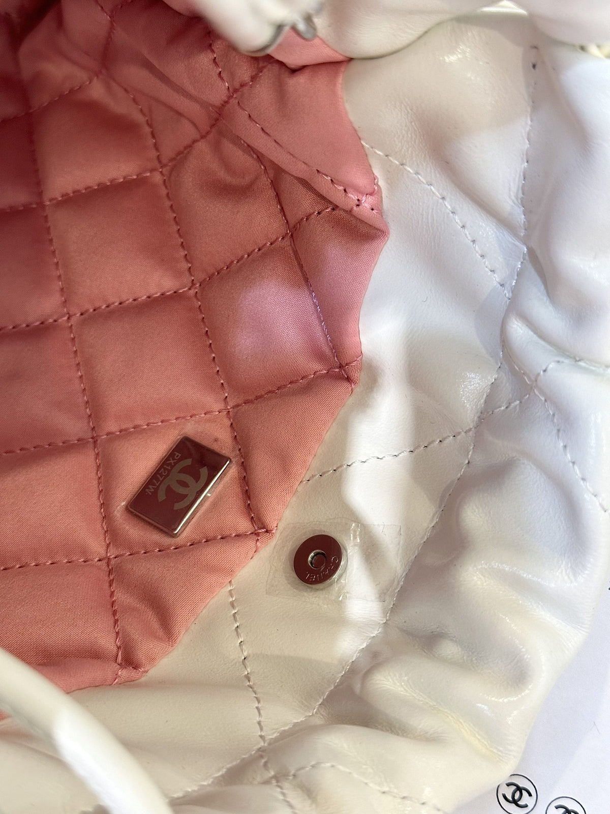 Chanel 11 Handbag 22 Mini Mix White Pink Woman’s 20cm