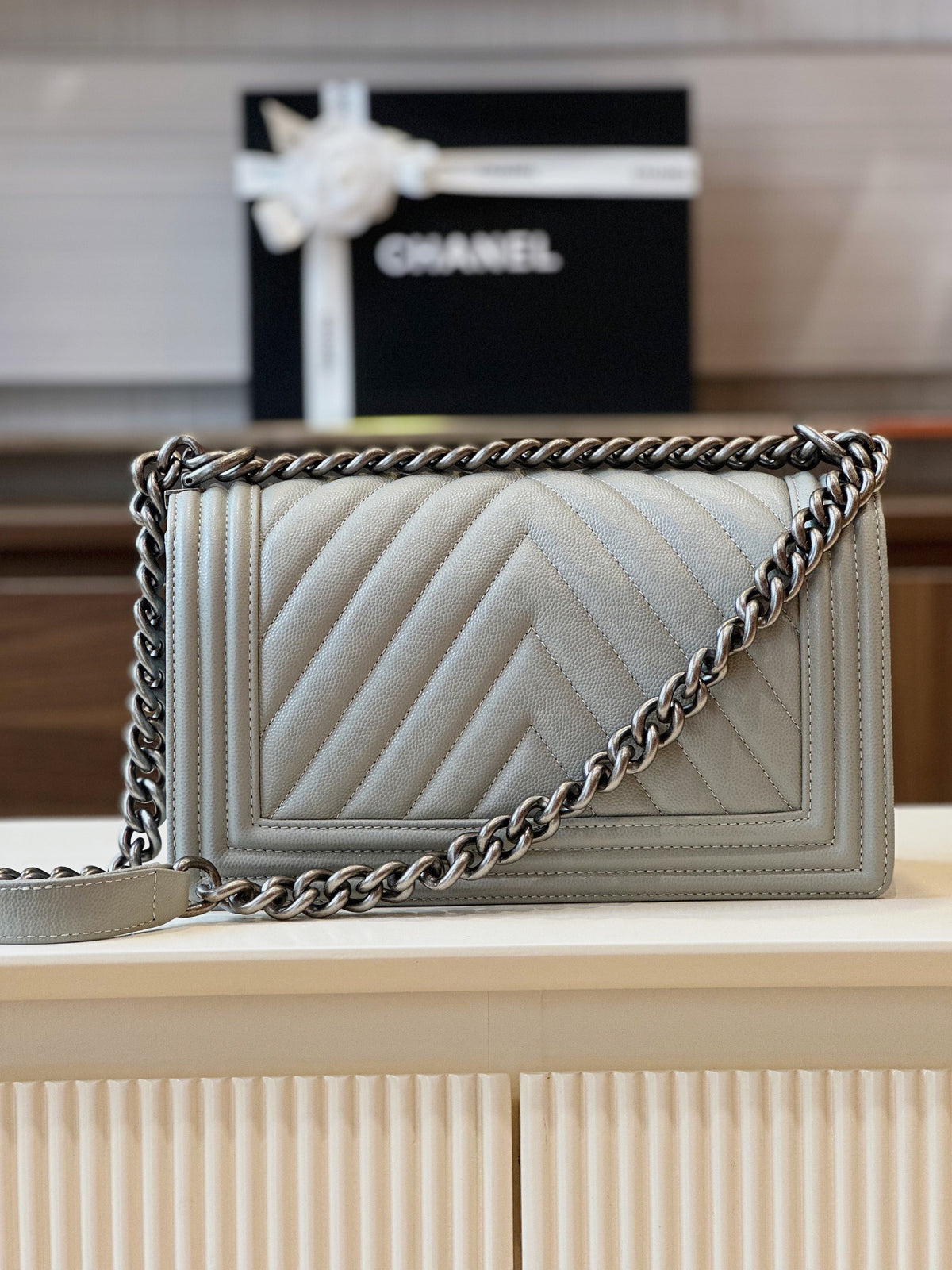 Chanel Boy Medium Handbags Grey Leather With Silver Lock 25cm