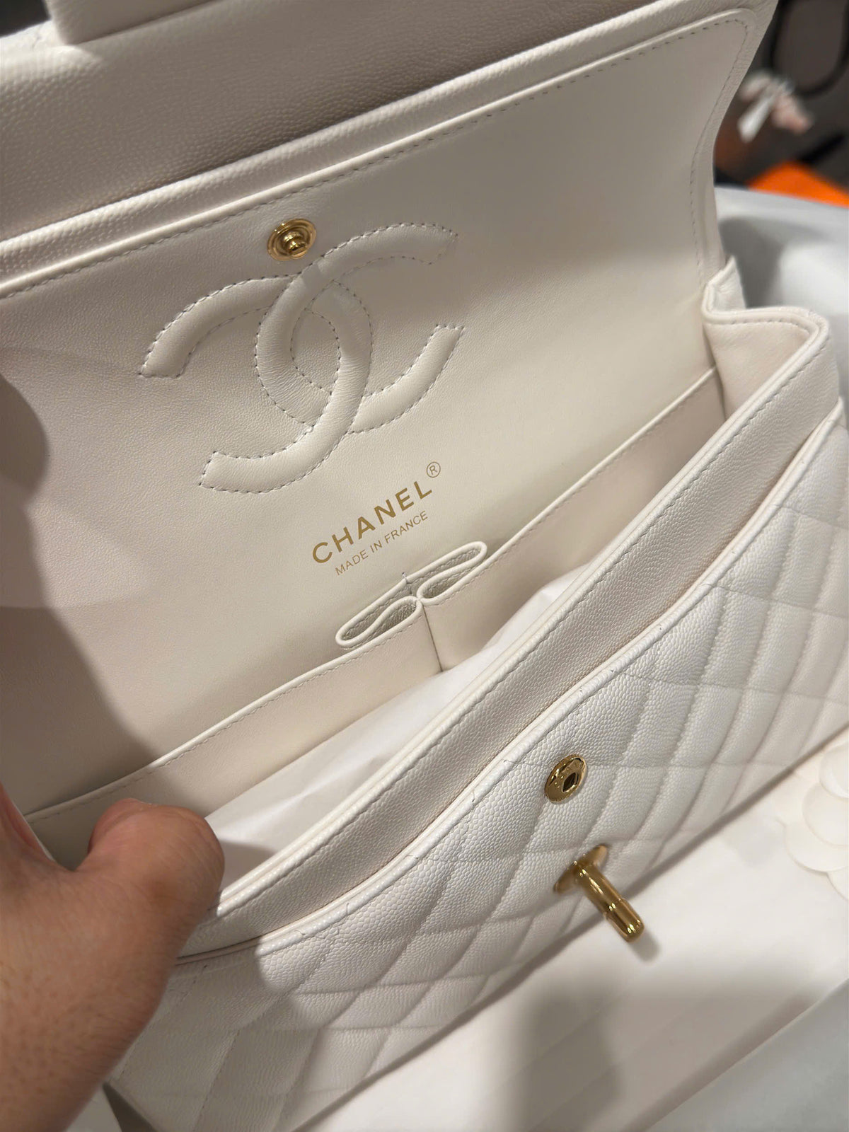Chanel Classic Woman’s White Like Auth Handbags Lock Gold 25cm