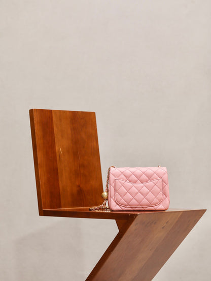 Chanel Classic Flap 18cm Pink Gold Hardware
