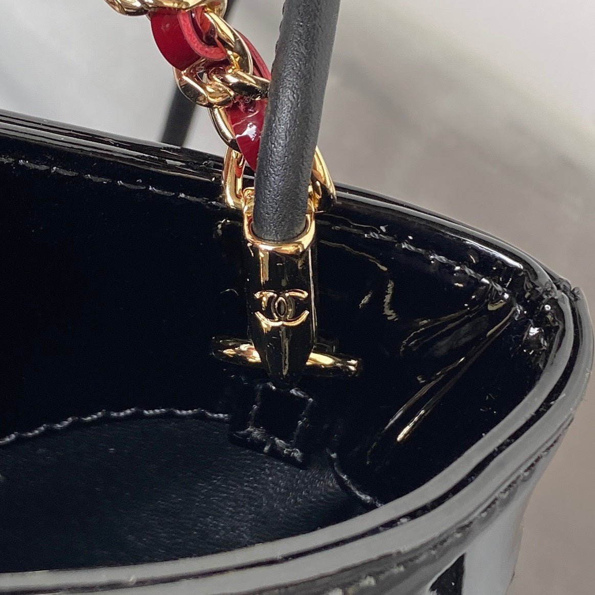 Chanel Mini Shopping Bag Handbags Red Shiny Leather 31cm