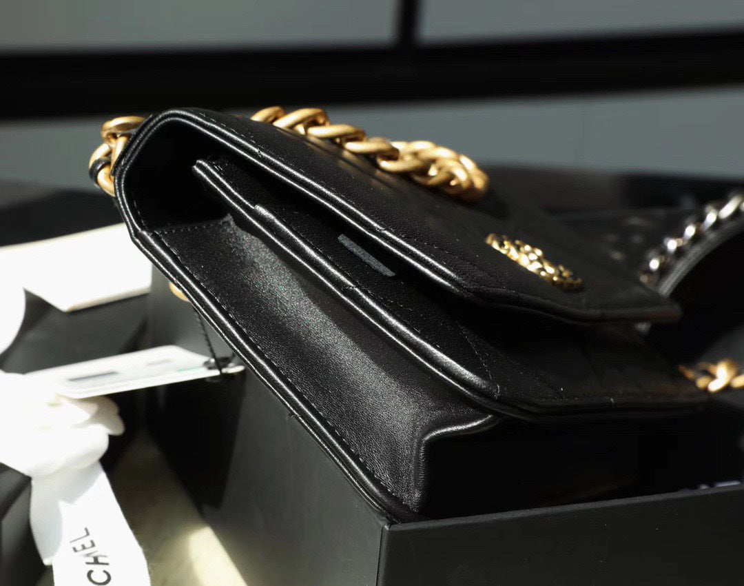 Chanel Woc C19 Handbag Woman’s Lock Gold Black 19cm