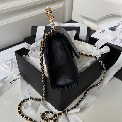 Chanel Woc Pearl Handle Plated Handbags Black Leather With Lock Gold 11.5×14.5×5.5cm
