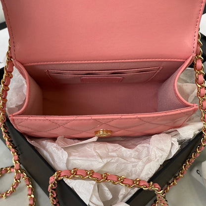 Chanel Woc Pink Handbags With Pearl Handle 11.5×14.5×5.5cm