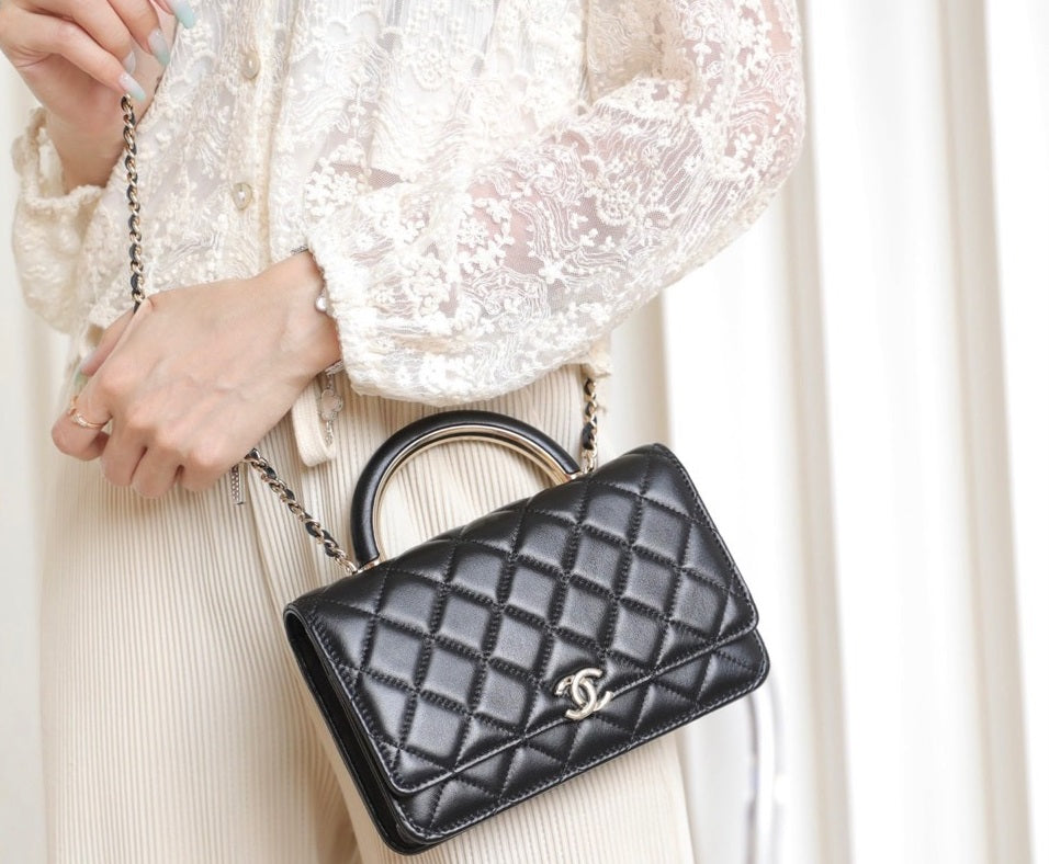 Chanel Woc Handbags Lock Silver Mix Handle Leather 19x12cm