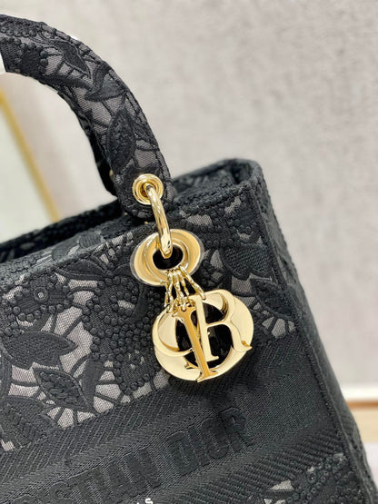 Christian Dior Medium Lady D-Lite bag in black lace embroidery
