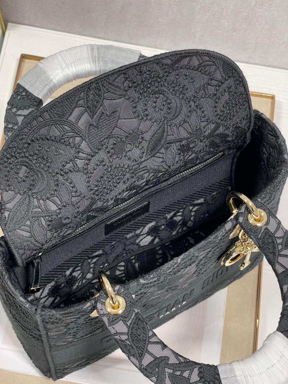 Christian Dior Medium Lady D-Lite bag in black lace embroidery
