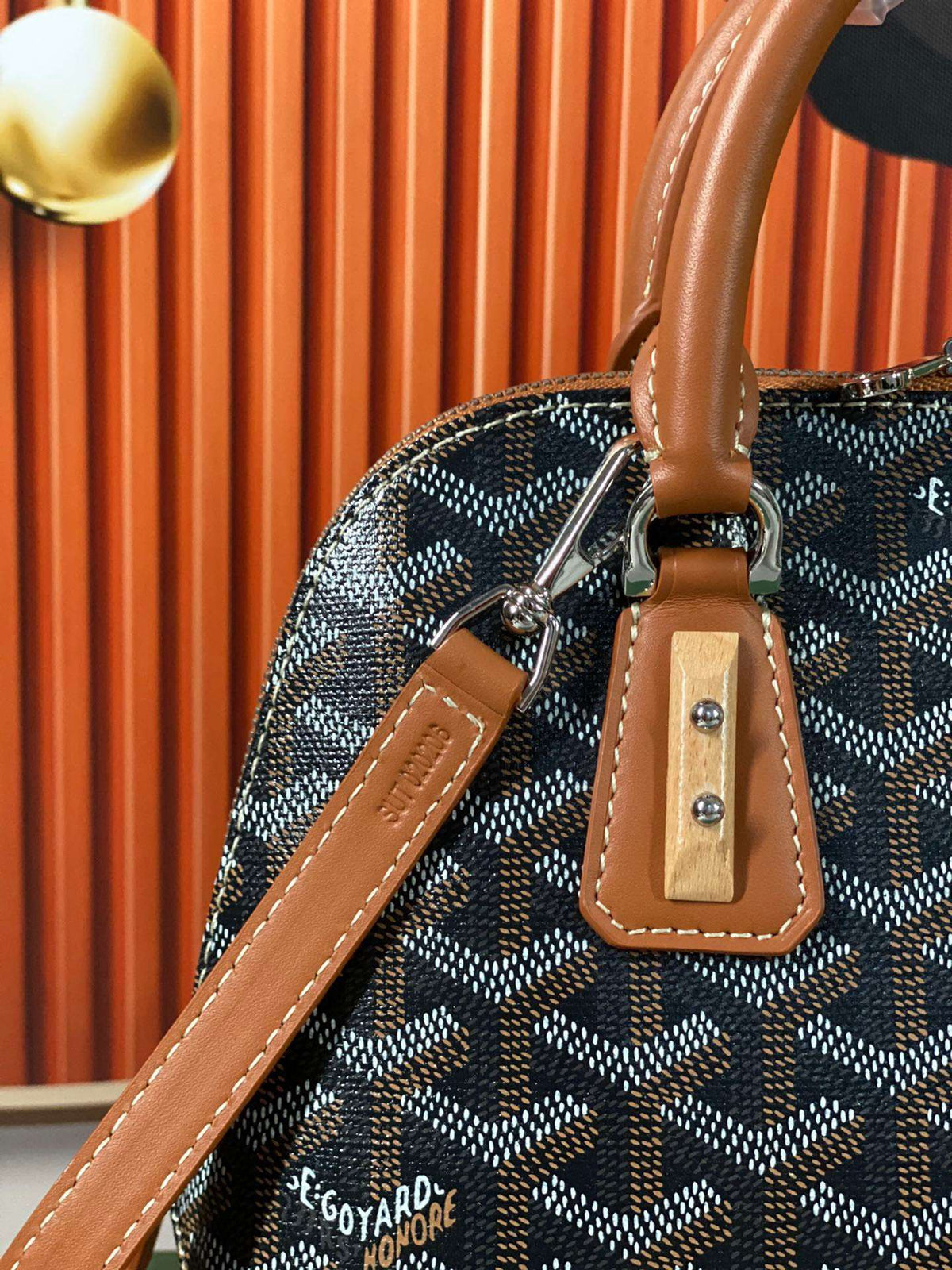 Goyard Alma Vedome Replica 11 Handbag Fabric Wrapped Leather Strap 24cm