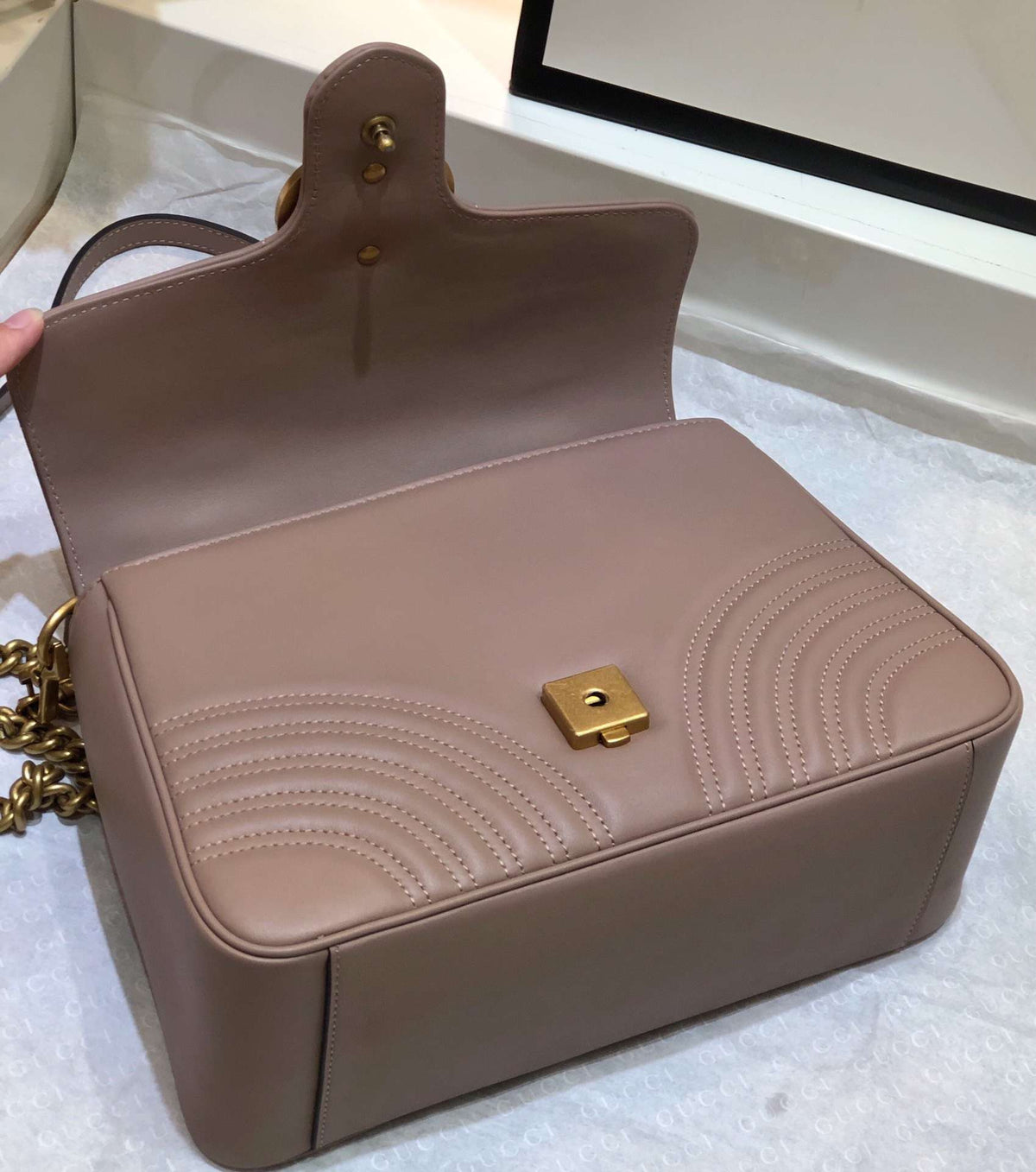 Gucci Marmont Top Handle Like Auth Women’s Handbag with Gold Buckle 27cm