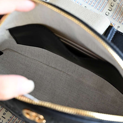 Gucci Matelasse Like Auth Bag with Embossed GC Pattern 21cm