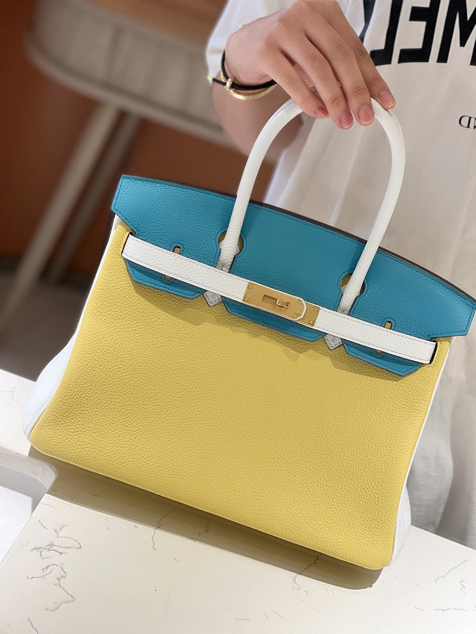 HN Lime, Bleu de Galice and Gris Perle Chèvre Tri-Color HSS 25 Brushed Gold Hardware