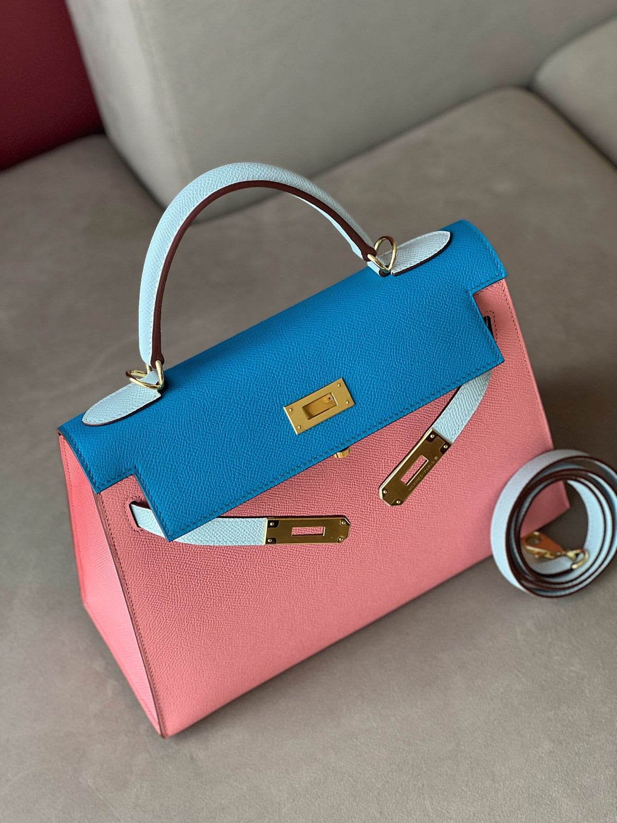 HN 28 Epsom Light Blue/ Electric Blue/Rose Pink Gold Hardware