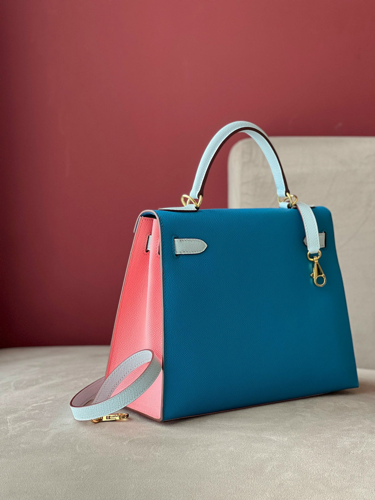 HN 28 Epsom Light Blue/ Electric Blue/Rose Pink Gold Hardware