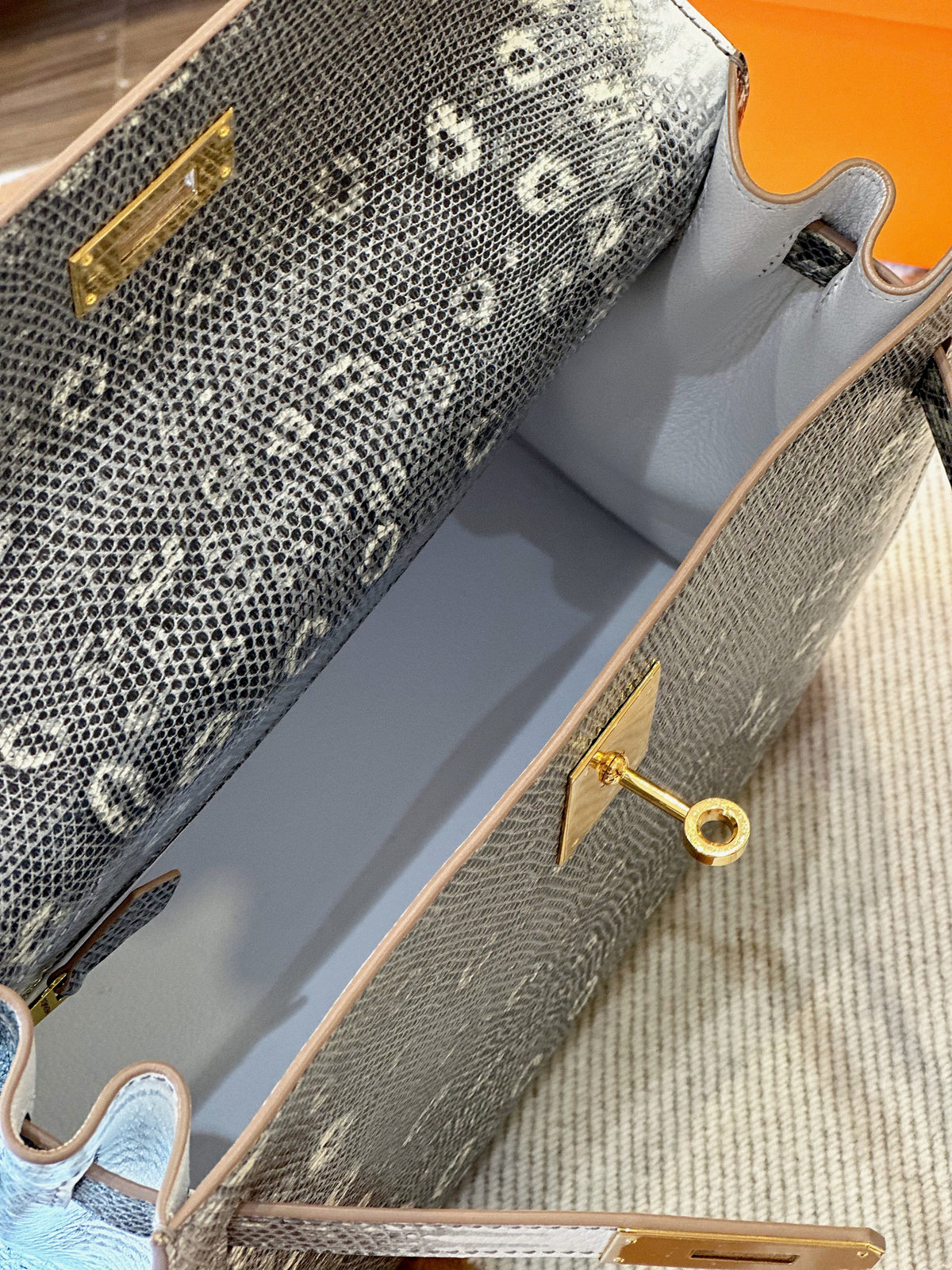 HN Kelly 28 Genuine Lizard Leather – Limited Stock