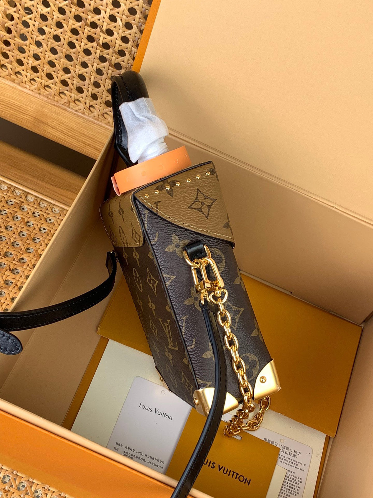 Louis Vuitton LV Camera Box Monogram Like Auth Handbags 12.5×17.6x6cm