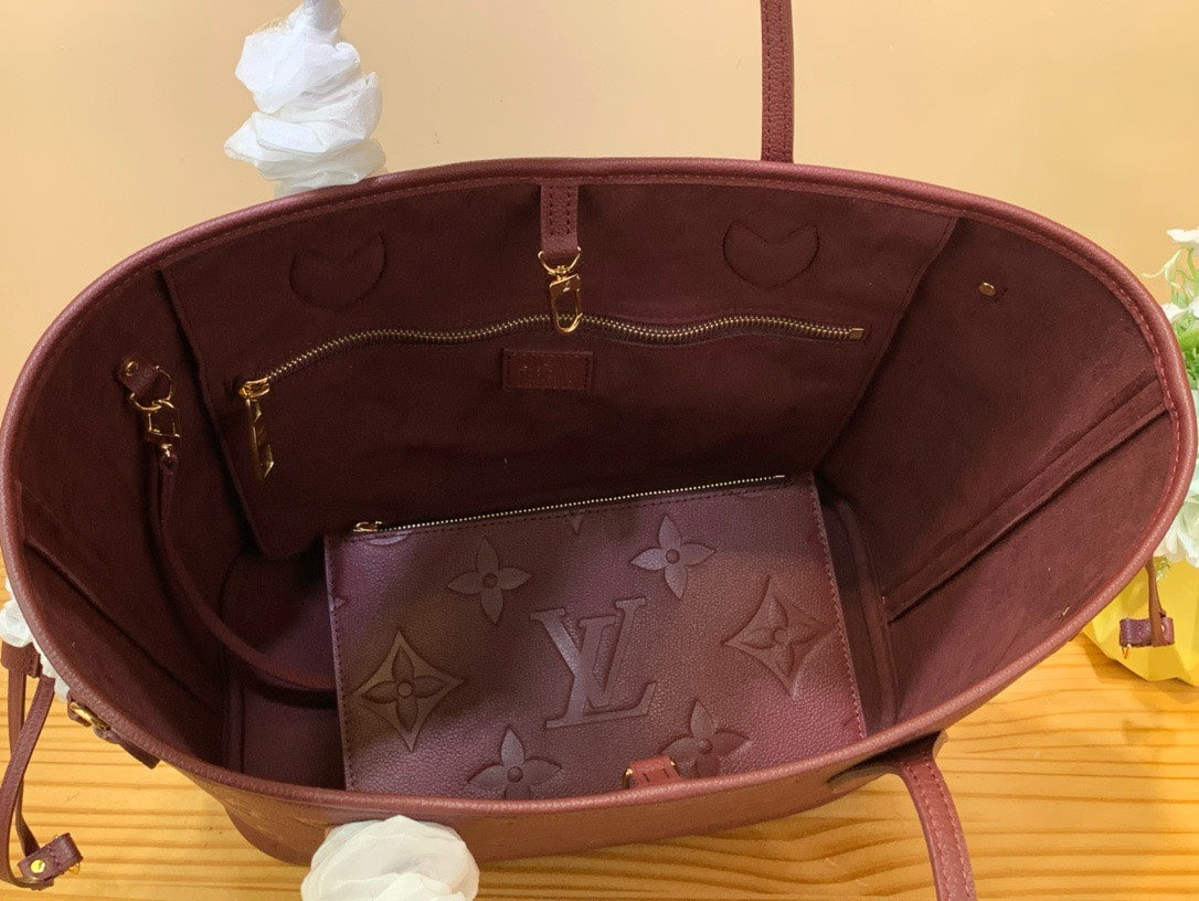 Louis Vuitton LV Never Full Plum Red Handbags 32x29x17cm