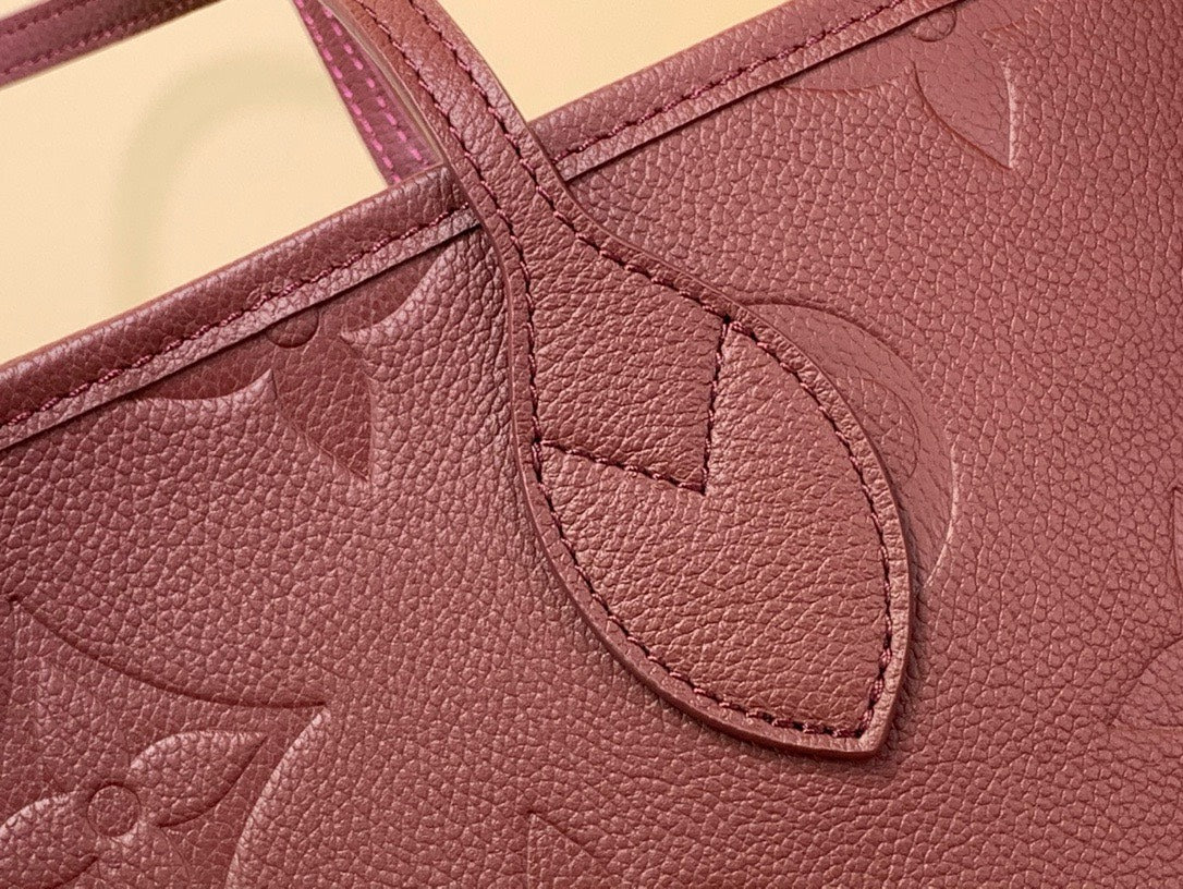 Louis Vuitton LV Never Full Plum Red Handbags 32x29x17cm