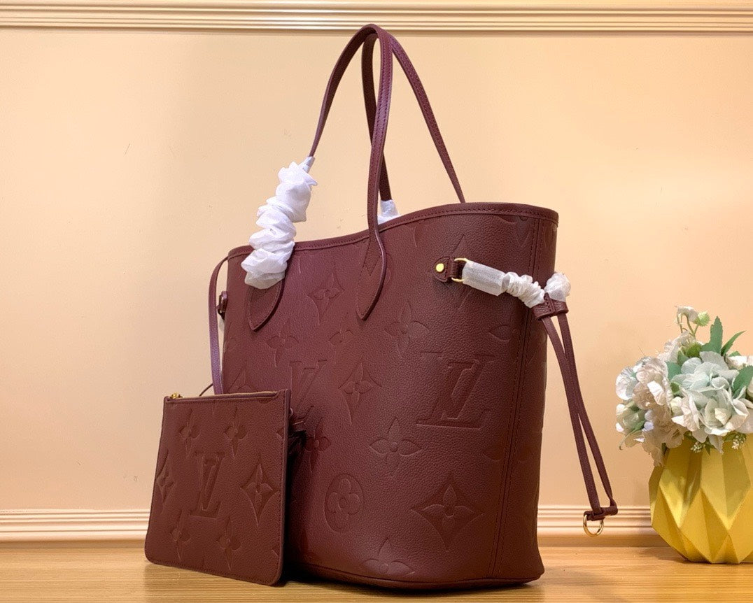 Louis Vuitton LV Never Full Plum Red Handbags 32x29x17cm