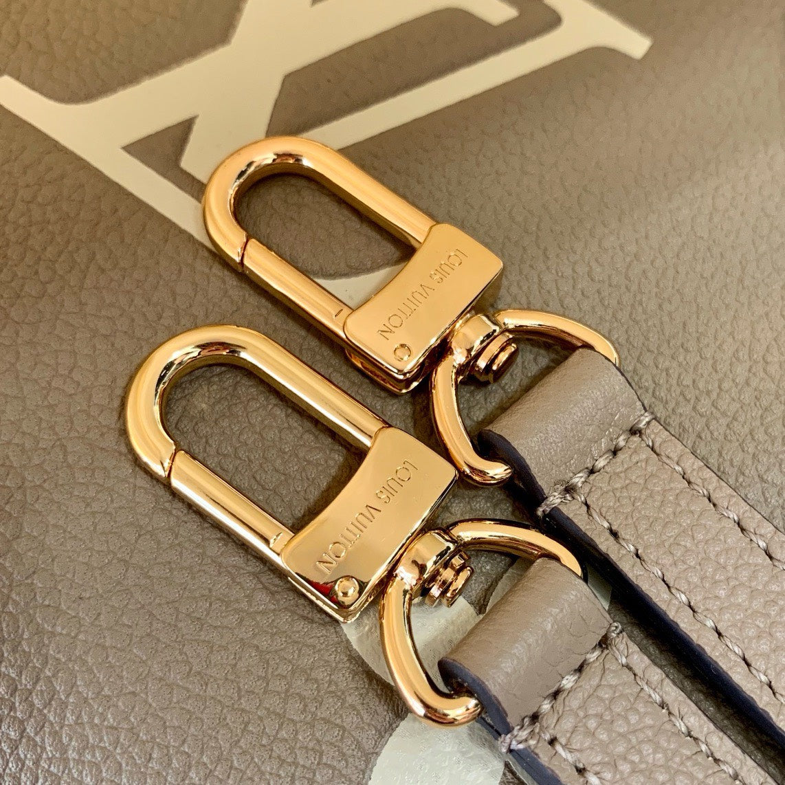 Louis Vuitton LV Onthego Woman’s Grey Cowhide Leather Handbags 25cm