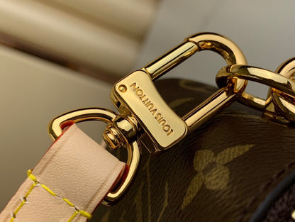 Louis Vuitton Monogram Pattern Super Premium Handbag 14x13x11cm