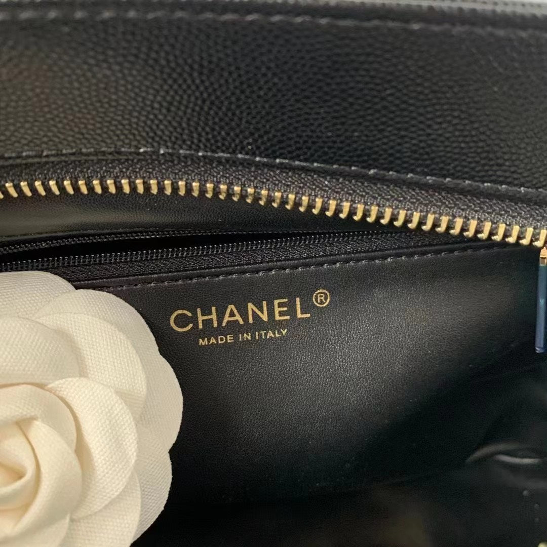 Chanel Vintage Classic Like Auth Handbags Black Woman’s 30x21x8cm