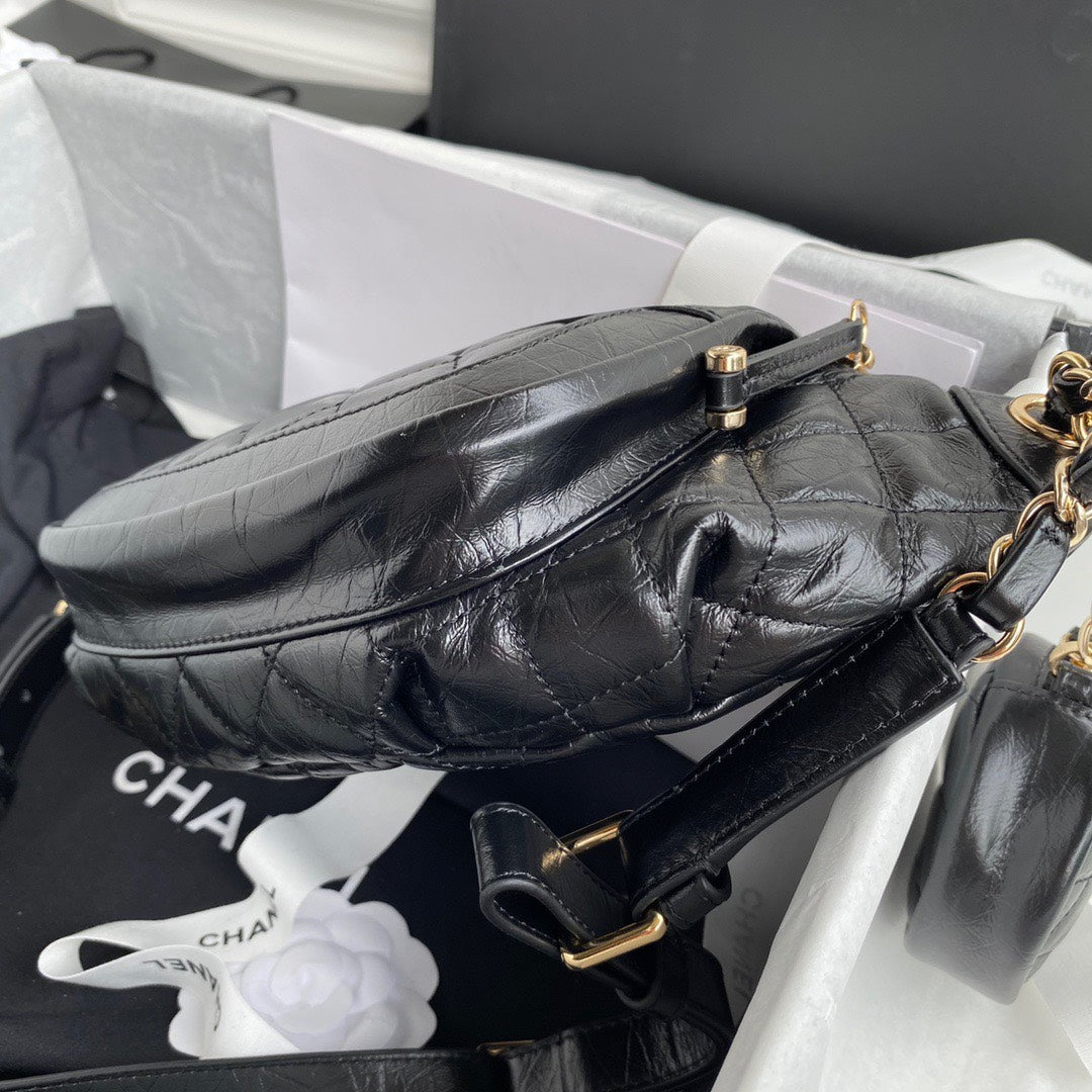Chanel Bumbag Black Wrinkled Leather Lock Gold Handbags 34x15x6cm