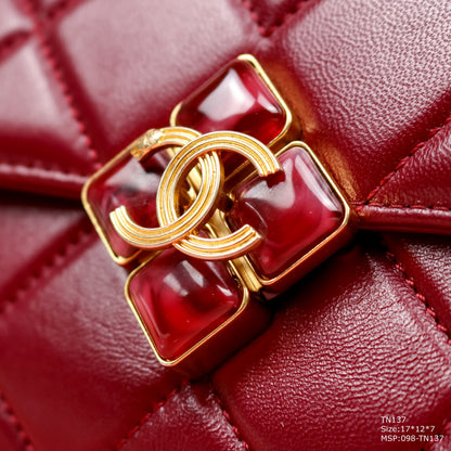 Chanel Woman’s Red High Best Quality Handbag Lock With Stone 17x12x7cm