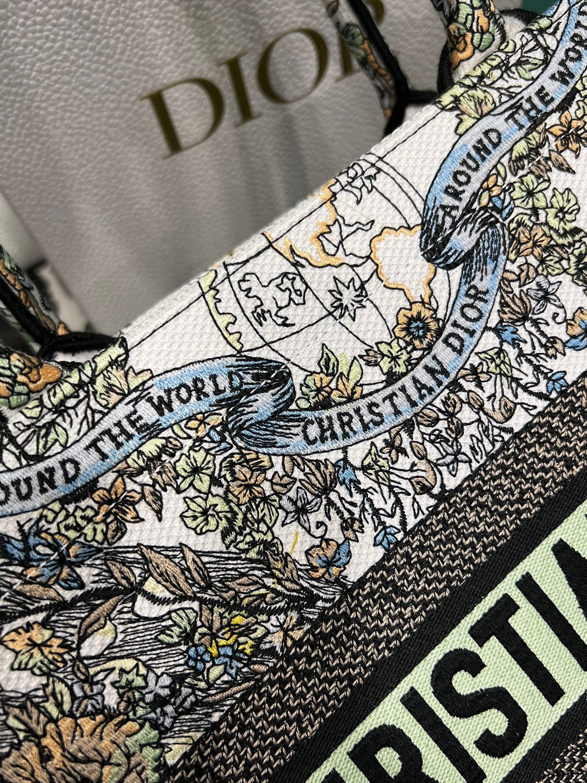 Dior Book Tote Super Quality Women’s Handbag Embroidered Fabric Size 36cm