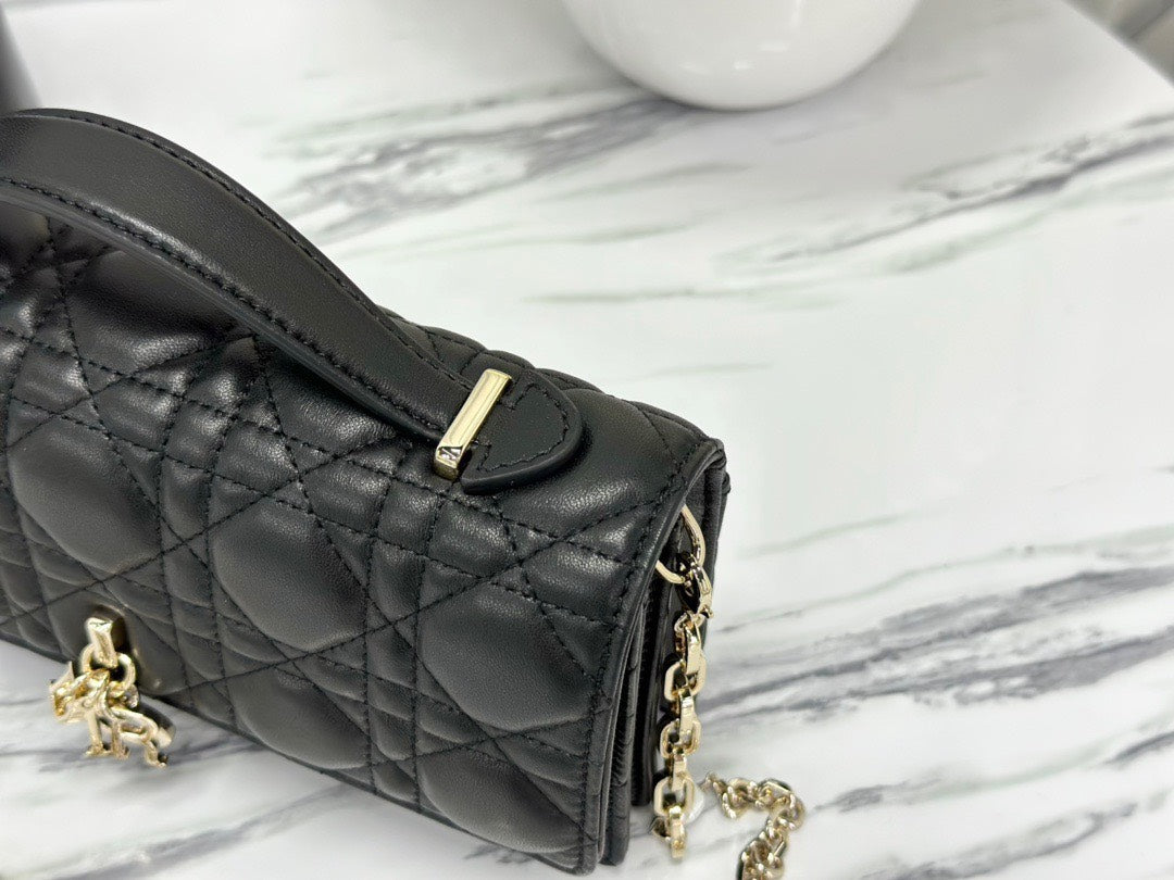Dior Women’s Super Handbag Black Crossbody Bag 21×11.5cm