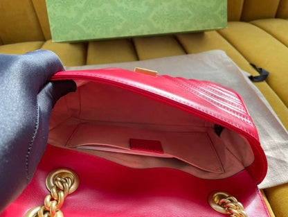 Gucci Marmont Replica 11 Women’s Handbag High Quality Red 22cm