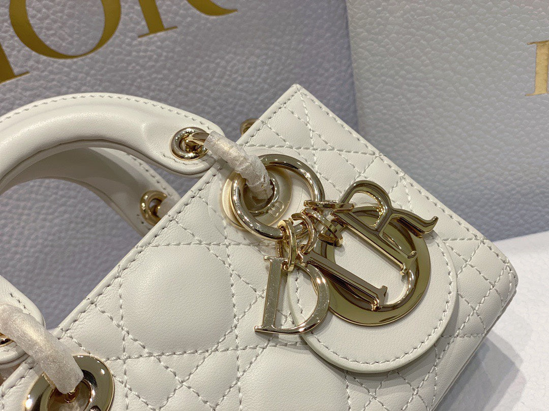 Dior D-Joy Mini Bag White Super Quality Women’s Handbag 16.5x6x10cm
