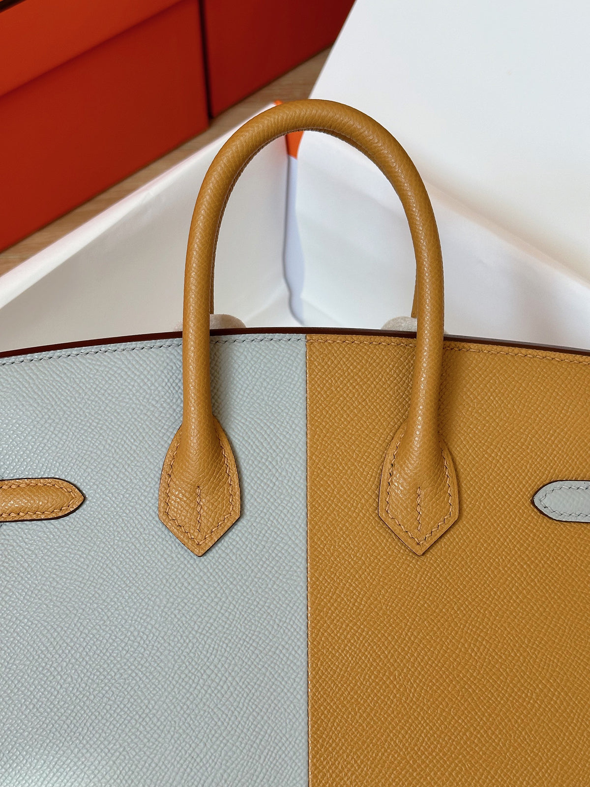 HN 25 Gray/Brown Epsom leather Palladium Hardware