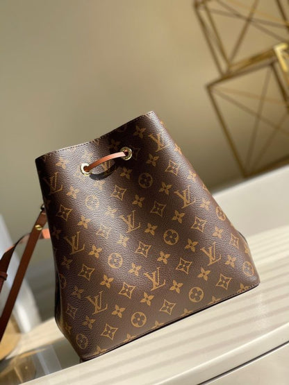 Louis Vuitton LV NeoNoe Like Auth Monogram Pattern Handbags 26x22x27cm
